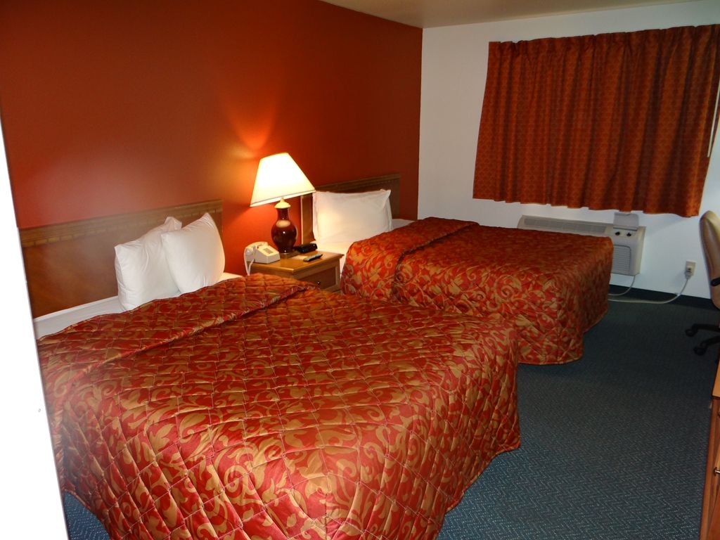 Rock Creek Hotel Sabetha Room photo