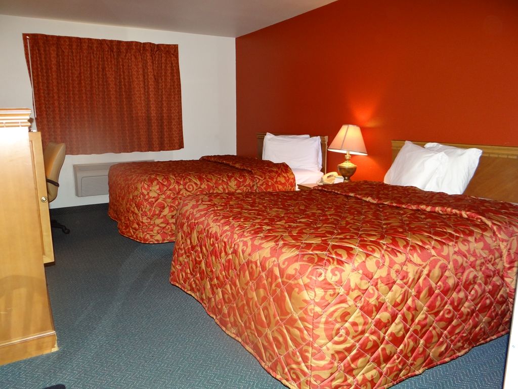 Rock Creek Hotel Sabetha Room photo